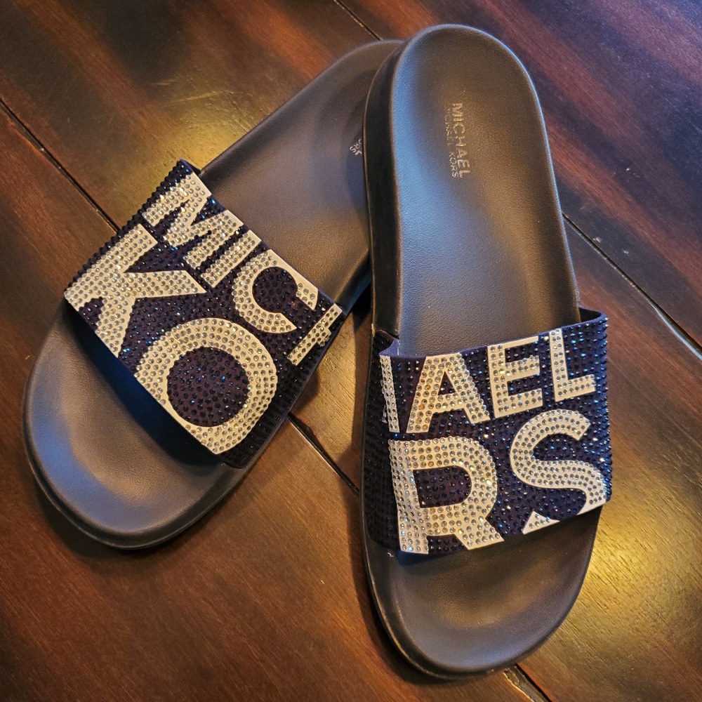 Michael Kors sliders